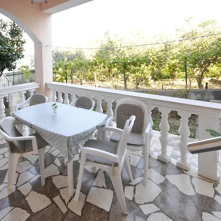 Apartamento With A Parking Space Okrug Gornji, Ciovo - 11879