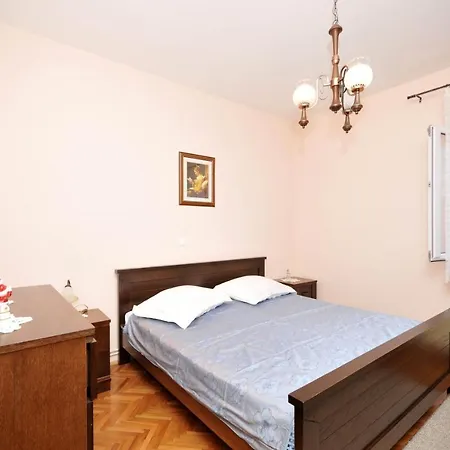 Apartman Apartments With A Parking Space Okrug Gornji, Ciovo - 11879 *