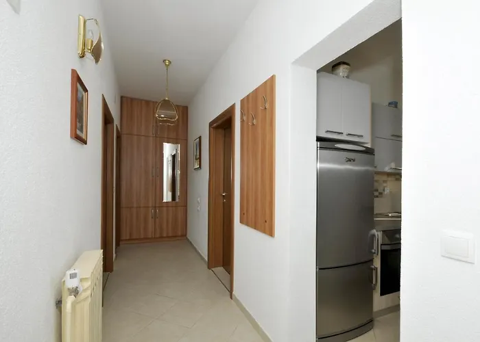 Appartement With A Parking Space Okrug Gornji, Ciovo - 11879