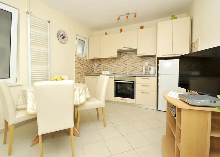With A Parking Space Okrug Gornji, Ciovo - 11879 Appartement